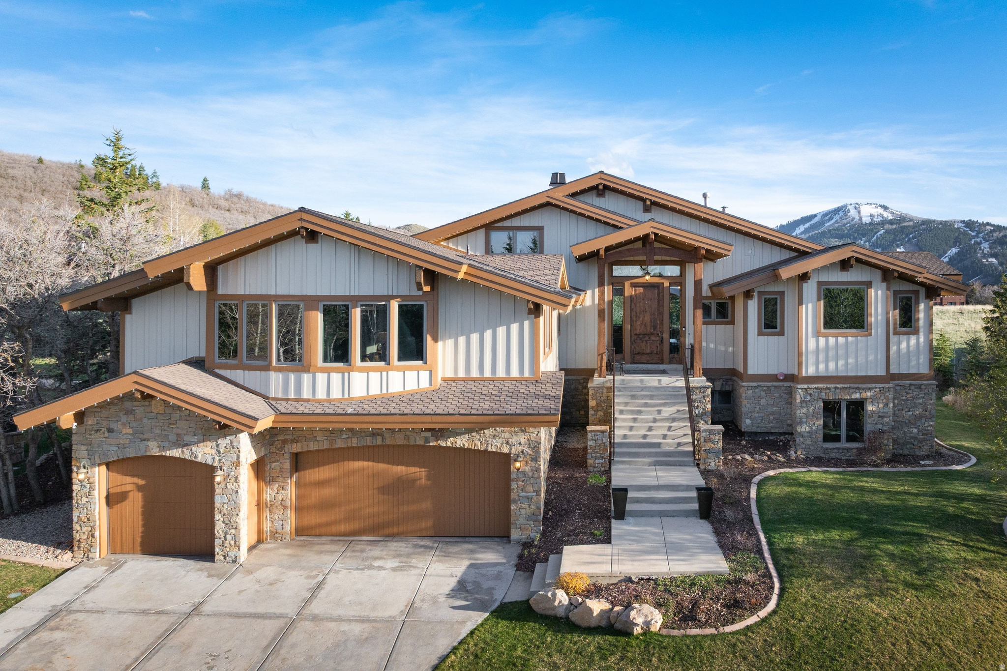 THE OAKS AT DEER VALLEY - Residential