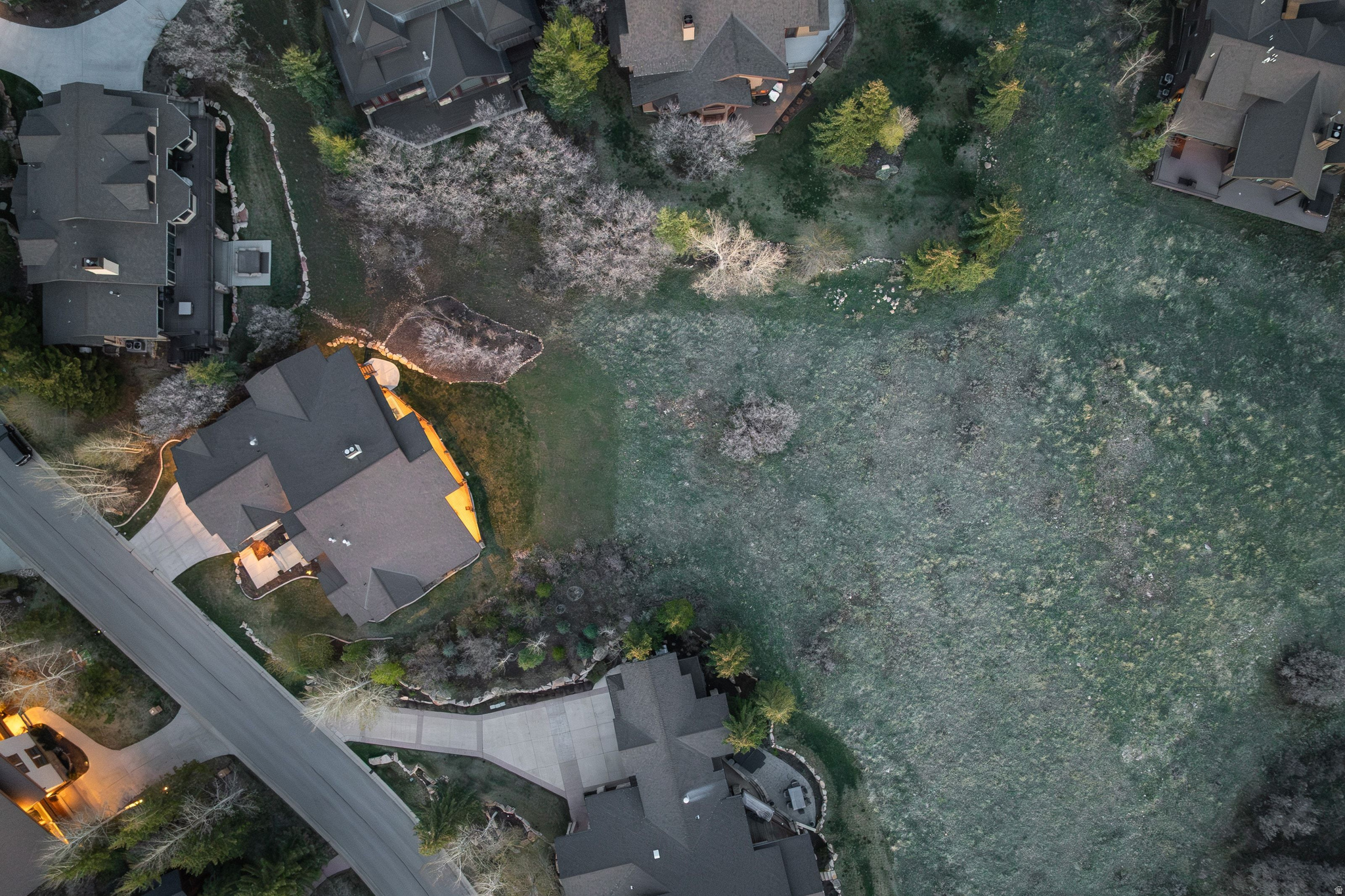 THE OAKS AT DEER VALLEY - Residential