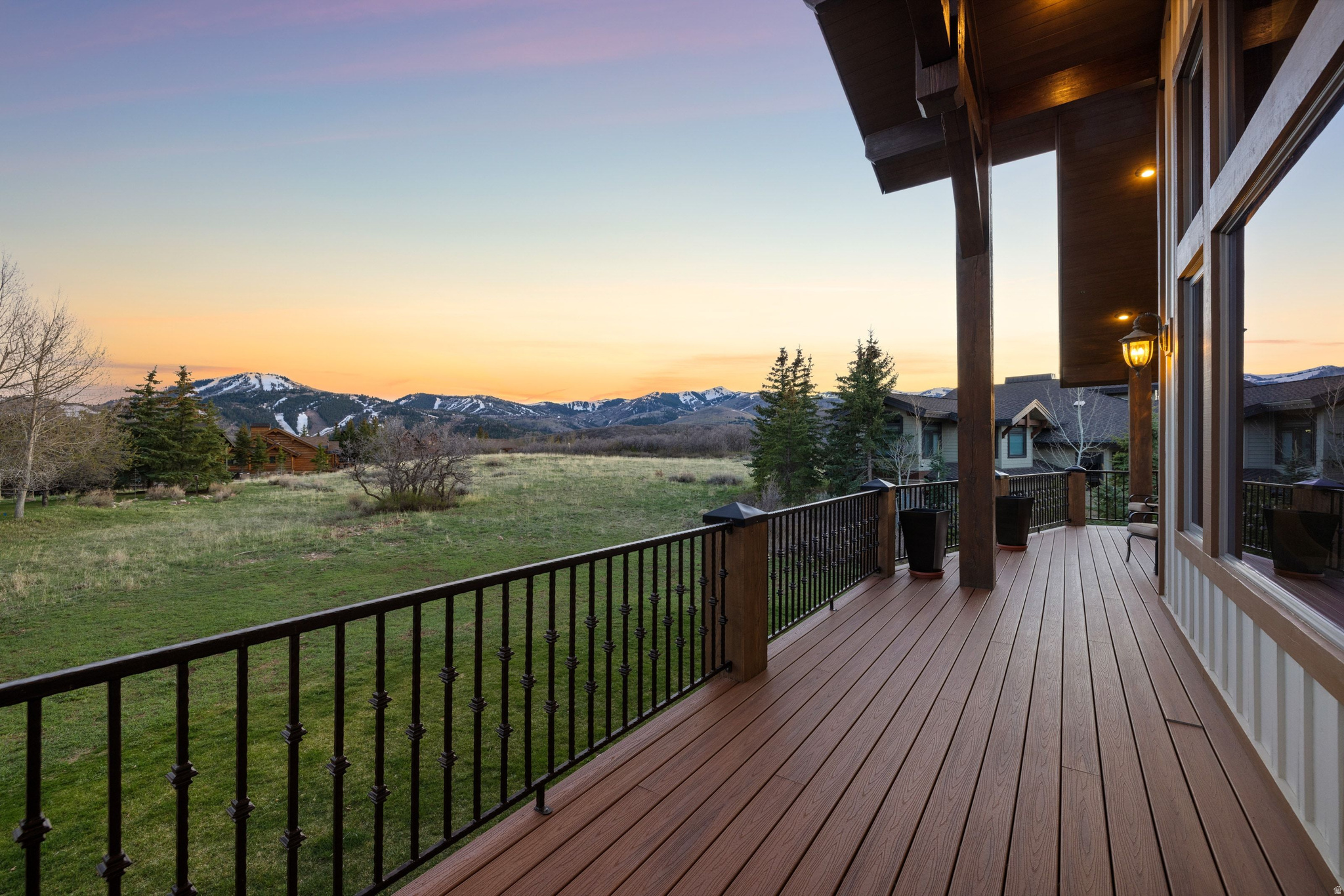 THE OAKS AT DEER VALLEY - Residential