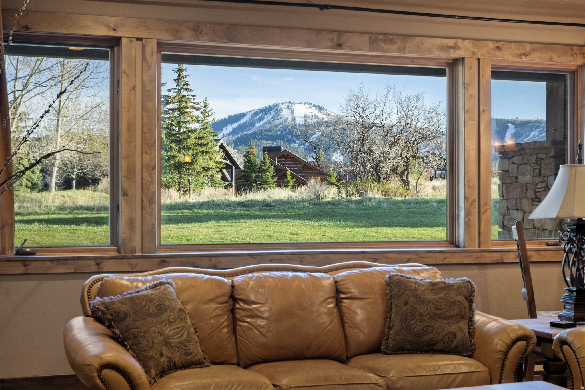 THE OAKS AT DEER VALLEY - Residential