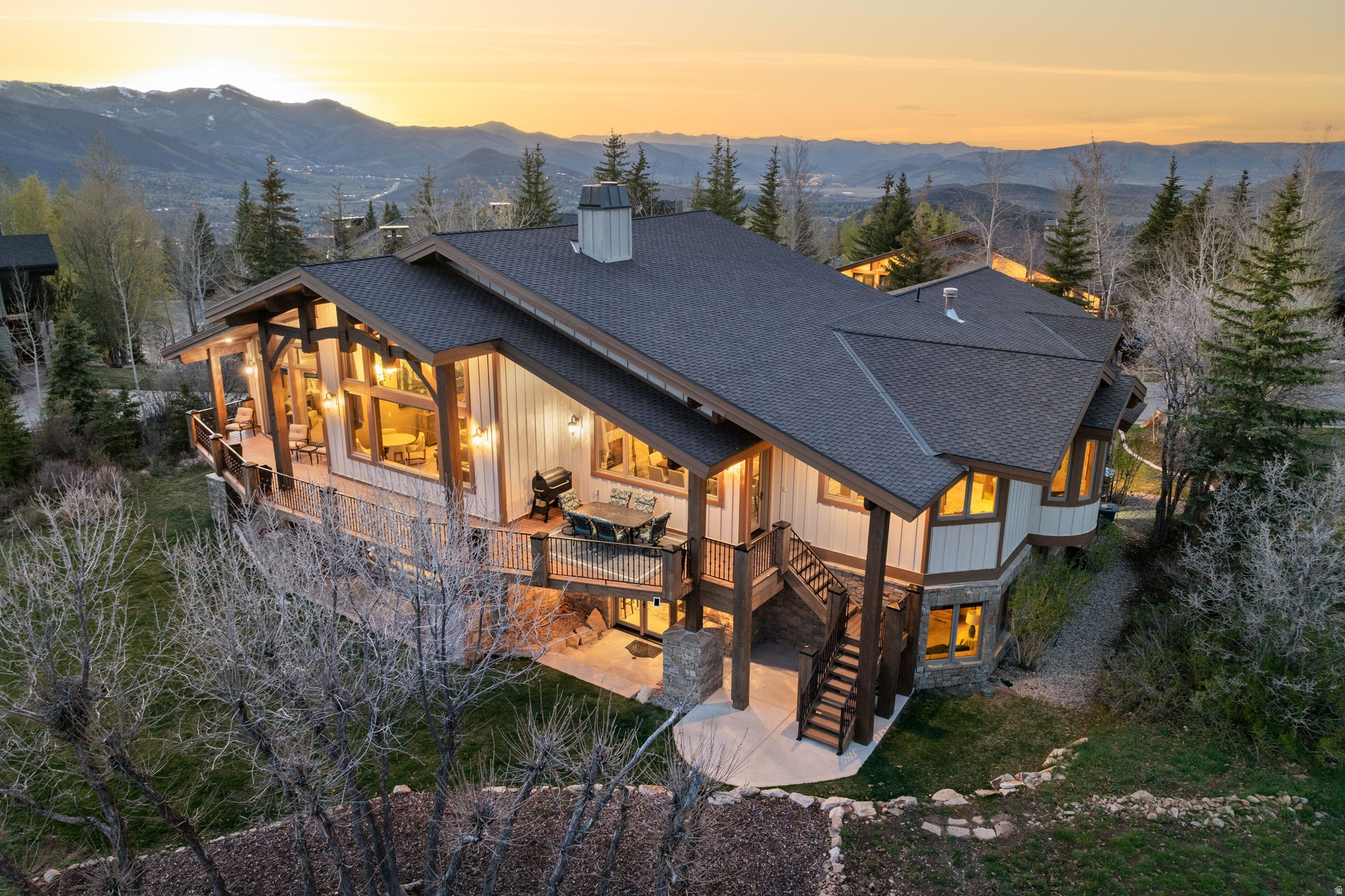 THE OAKS AT DEER VALLEY - Residential