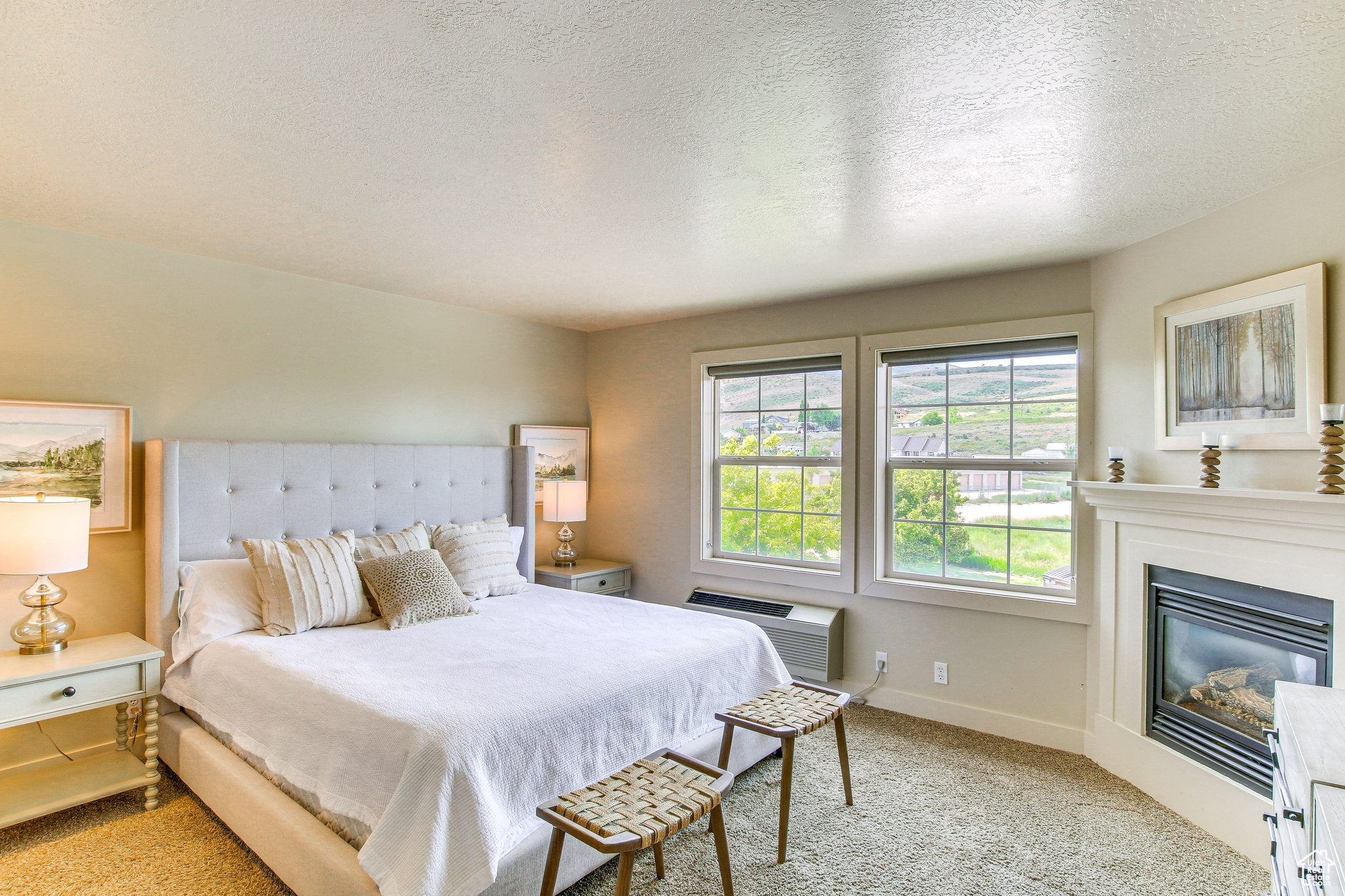 FOOTHILL ESTATE - Commercial Sale