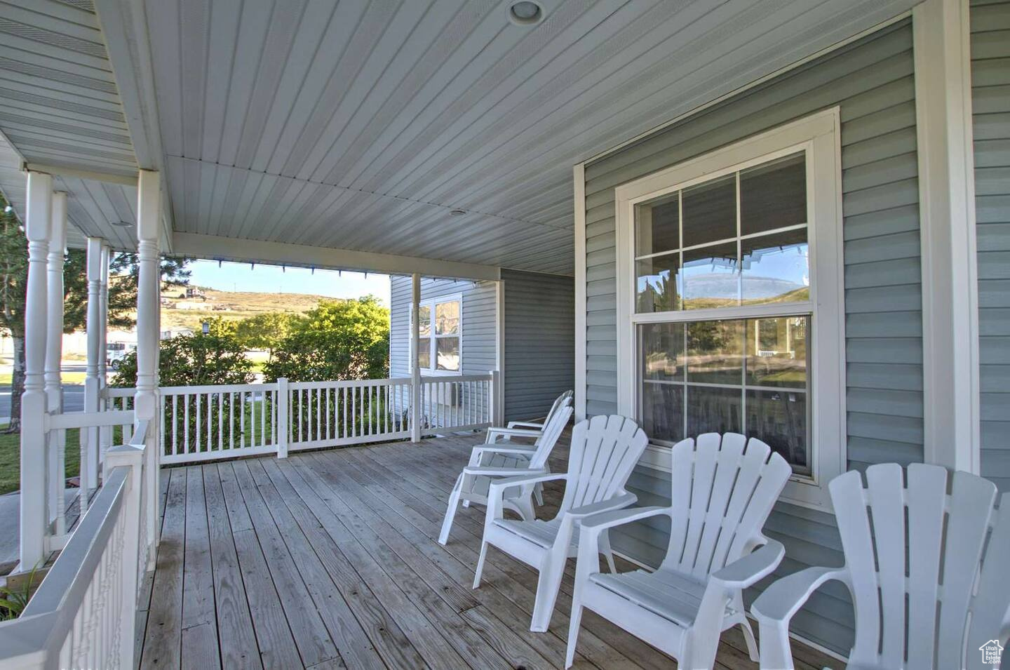 FOOTHILL ESTATE - Commercial Sale