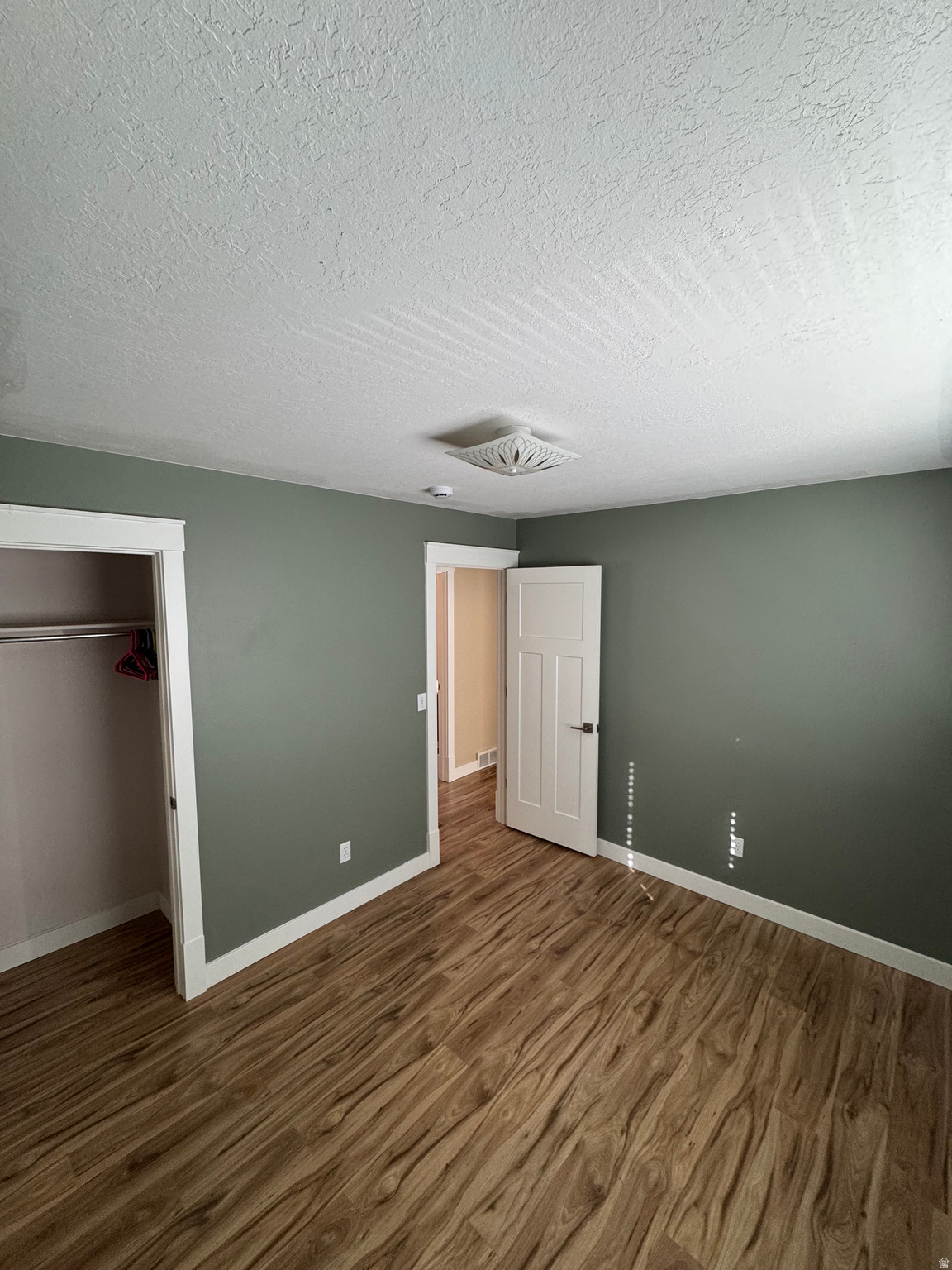 RIDGE - Residential