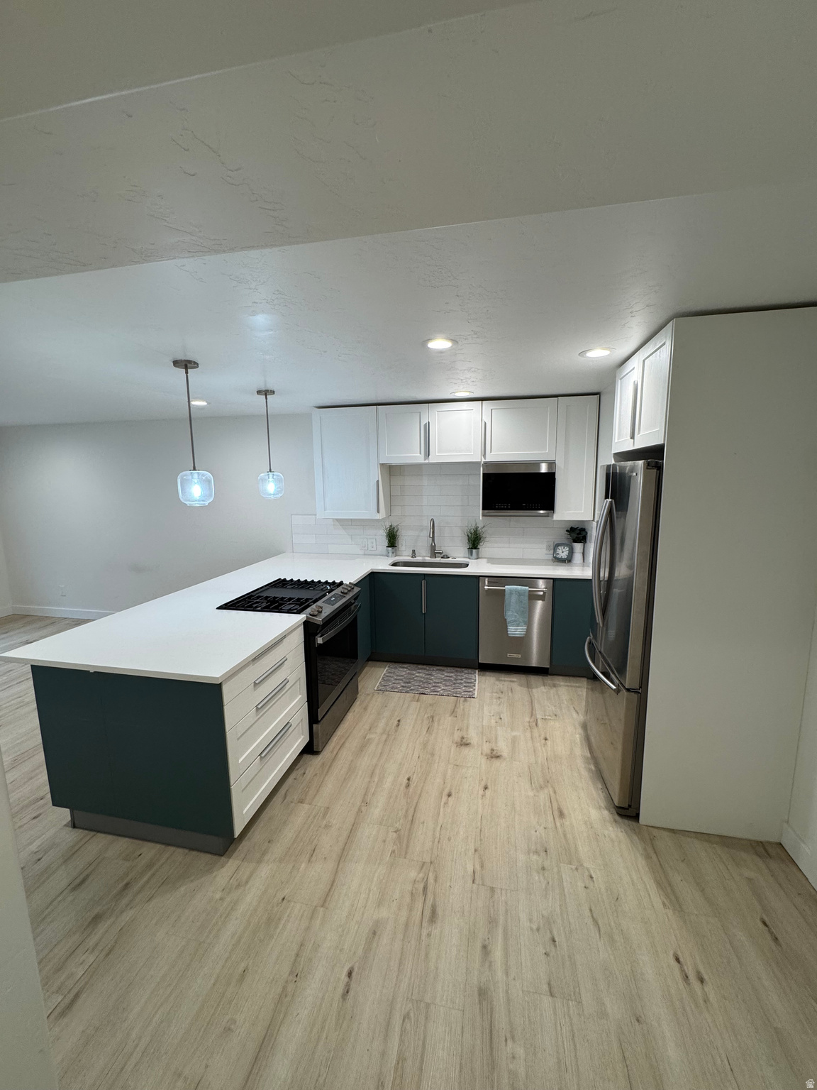 RIDGE - Residential