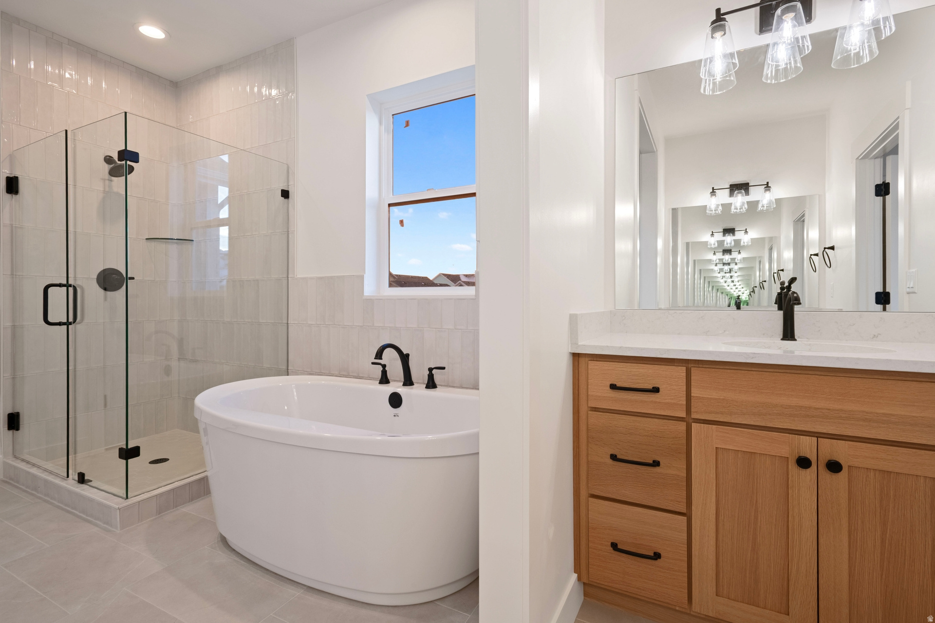 DAYBREAK - Residential