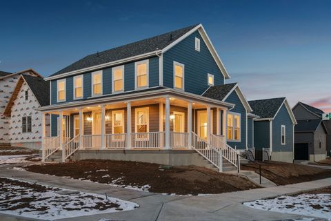 Photo of 11293 S EASY BEE RD W #1-135, South Jordan, UT 84009 (MLS # 2129465)