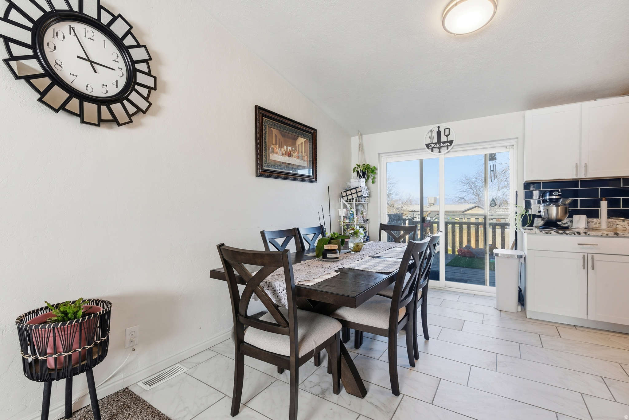 PURPLE HILLS - Residential