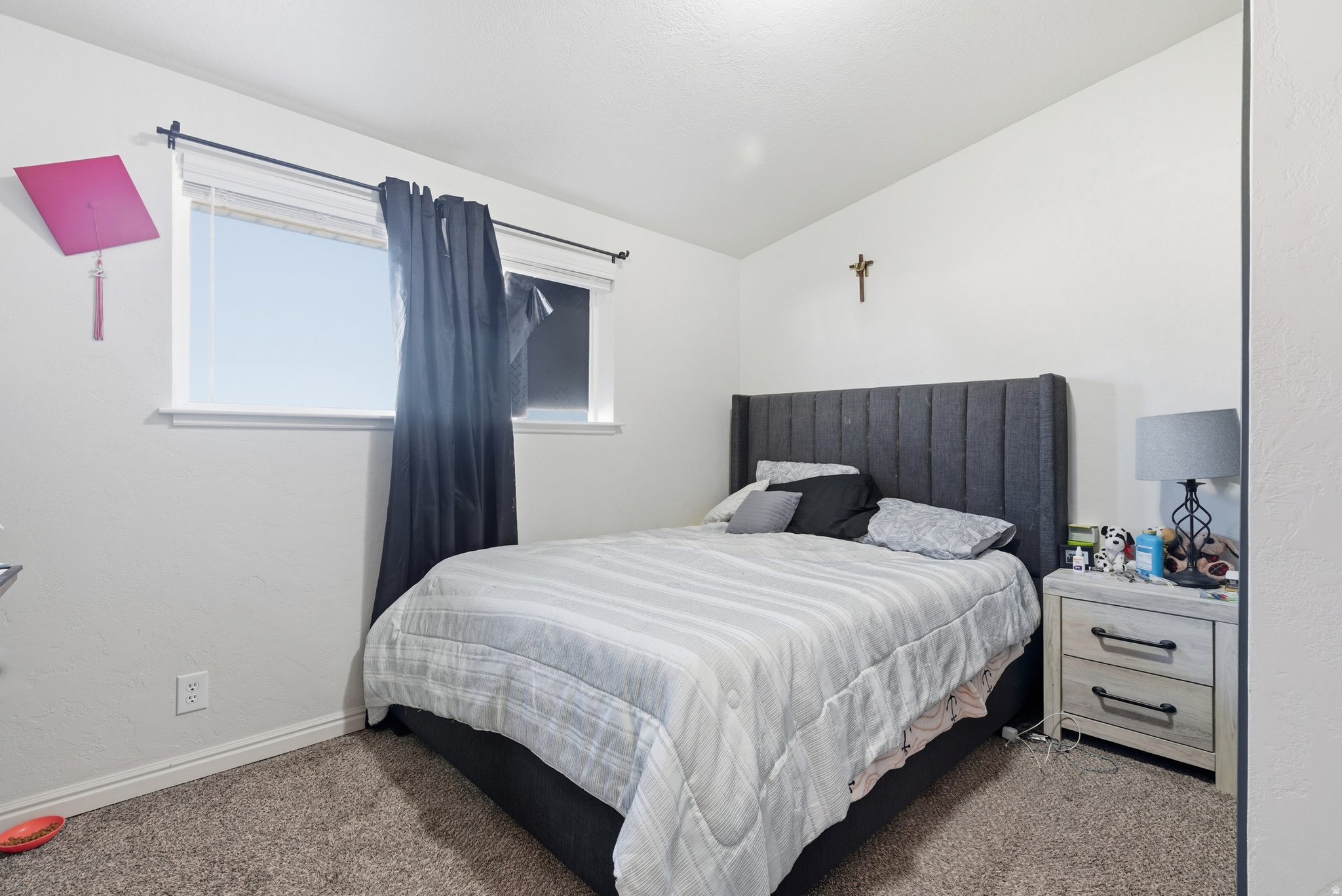 PURPLE HILLS - Residential