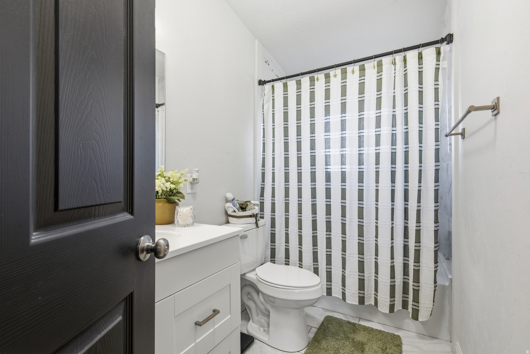 PURPLE HILLS - Residential