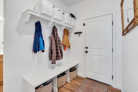 Tiny photo for 3482 S SUGAR MAPLE CT, Mapleton, UT 84664 (MLS # 2138383)