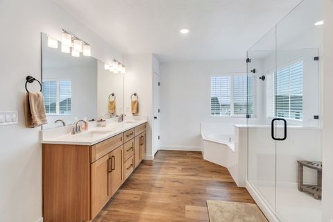 Tiny photo for 3482 S SUGAR MAPLE CT, Mapleton, UT 84664 (MLS # 2138383)