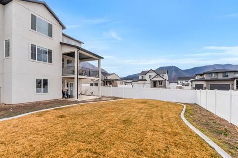 Tiny photo for 3482 S SUGAR MAPLE CT, Mapleton, UT 84664 (MLS # 2138383)