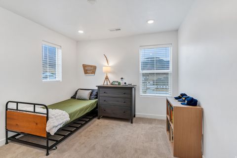 Tiny photo for 3482 S SUGAR MAPLE CT, Mapleton, UT 84664 (MLS # 2138383)