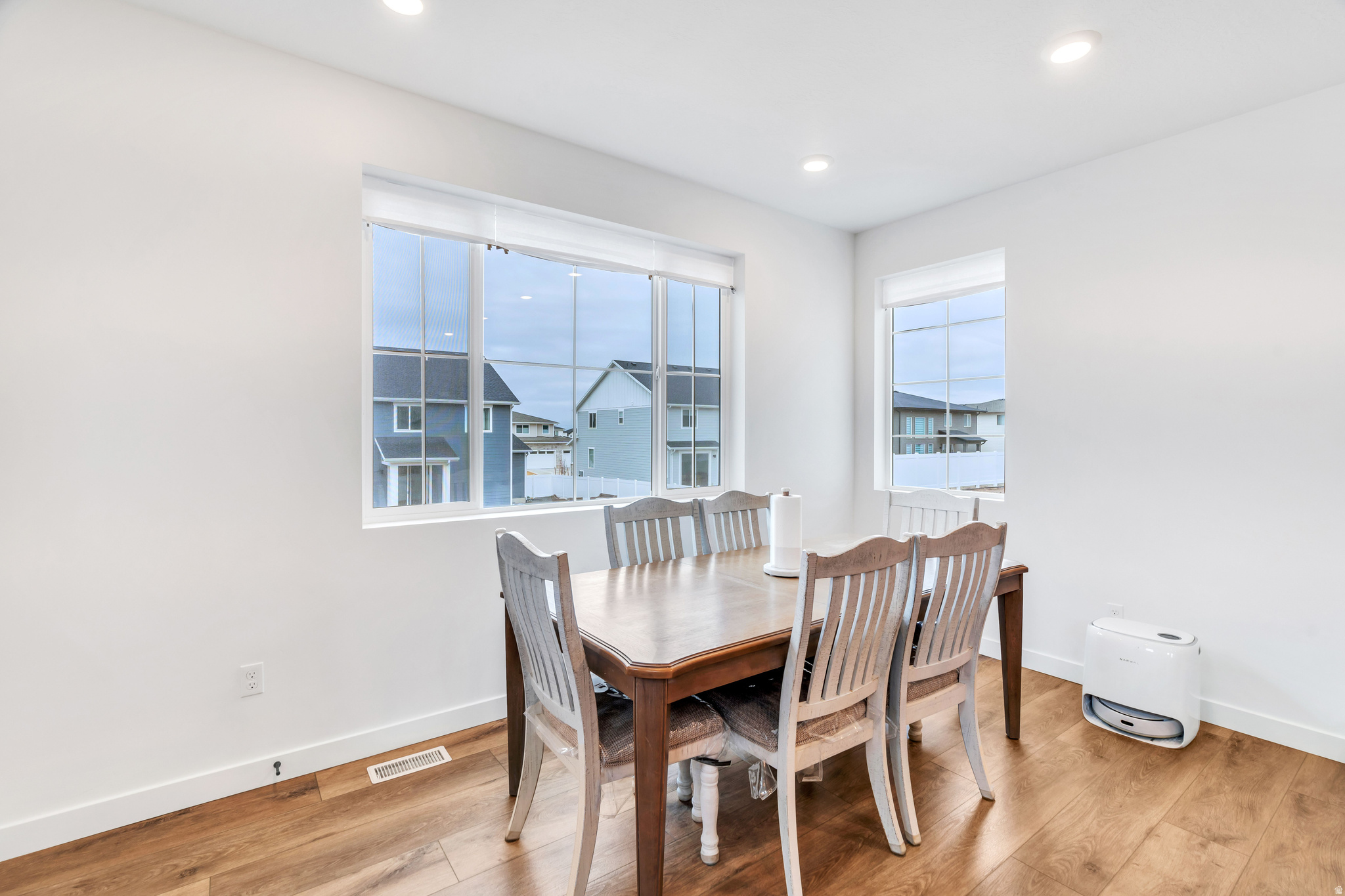 MAPLETON HEIGHTS - Residential