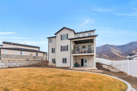 Tiny photo for 3482 S SUGAR MAPLE CT, Mapleton, UT 84664 (MLS # 2138383)