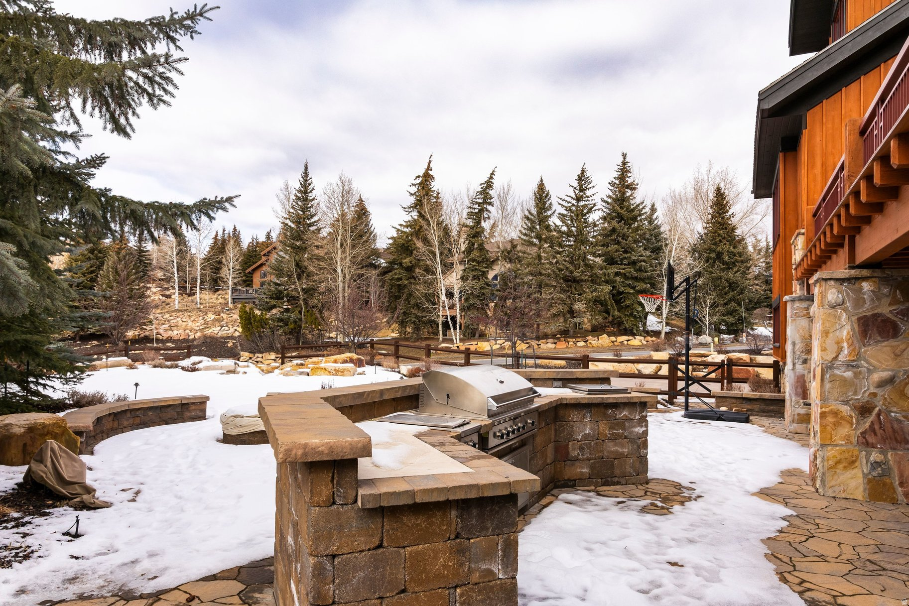 FAIRWAY HILLS - Residential