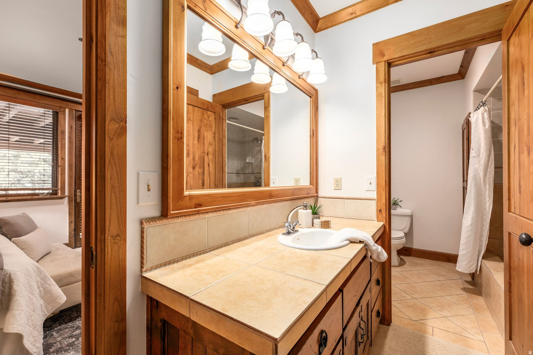 FAIRWAY HILLS - Residential