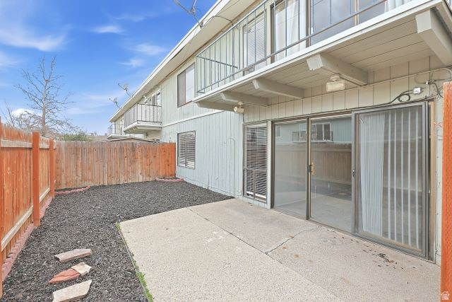 SOUTH 67 - Residential