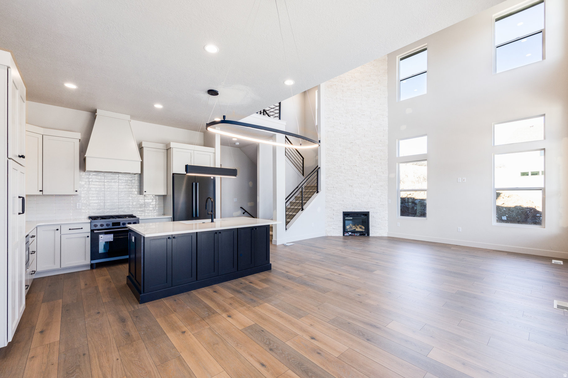 DEER SPRINGS - Residential