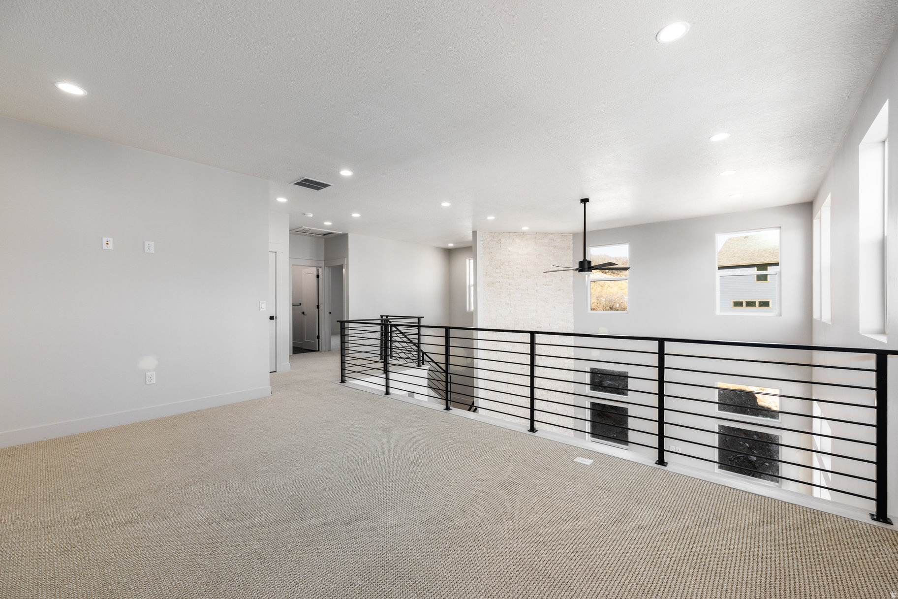 DEER SPRINGS - Residential