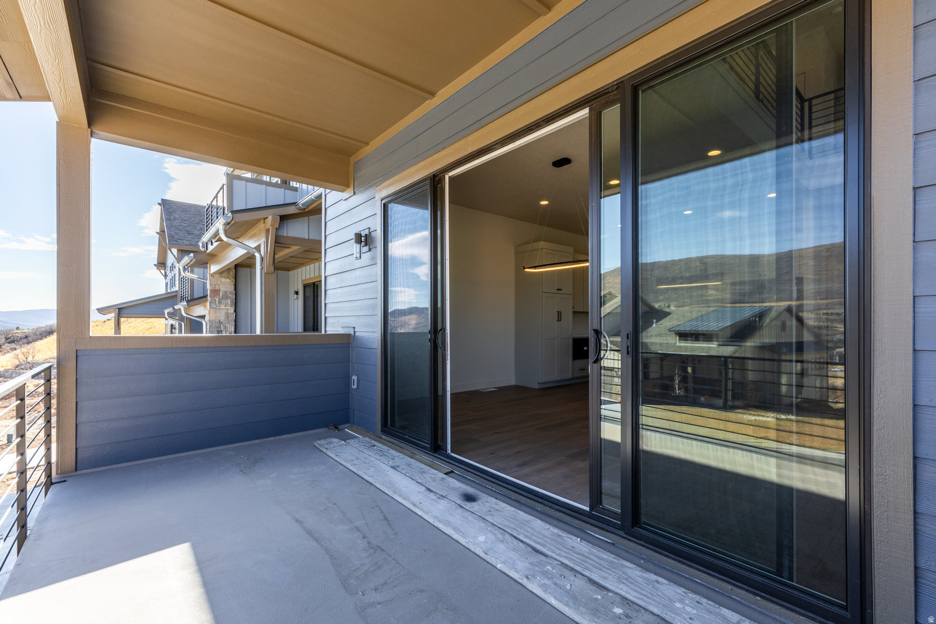 DEER SPRINGS - Residential