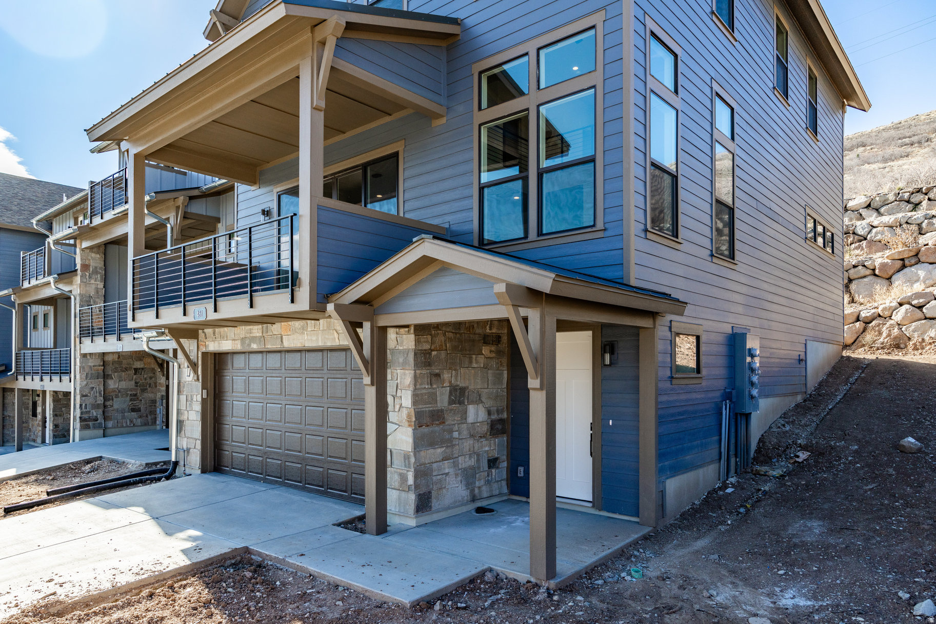 DEER SPRINGS - Residential