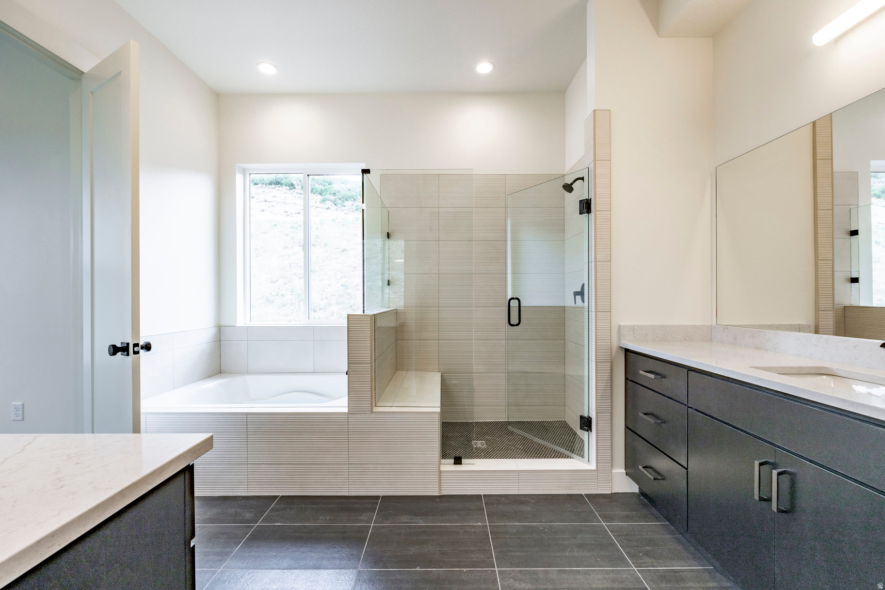 DEER SPRINGS - Residential