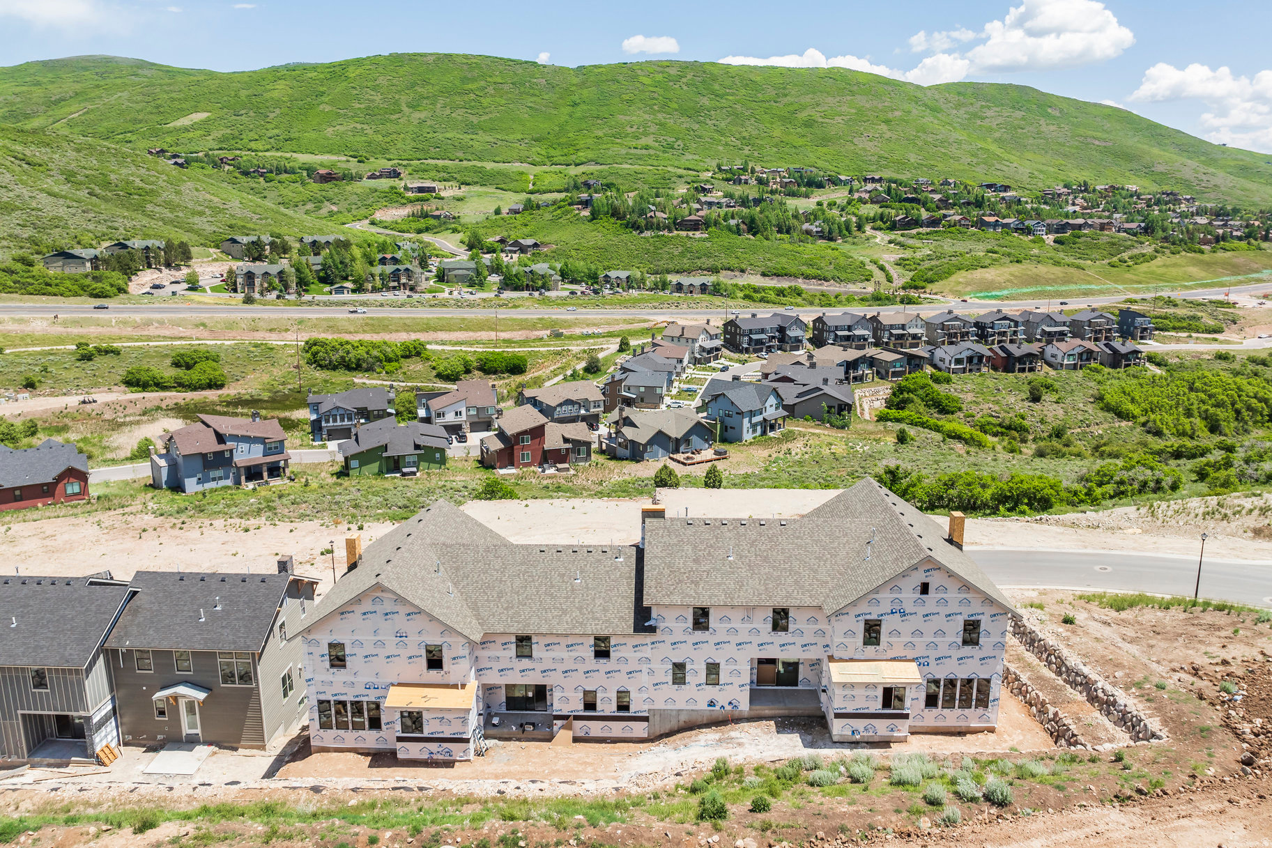 DEER SPRINGS - Residential