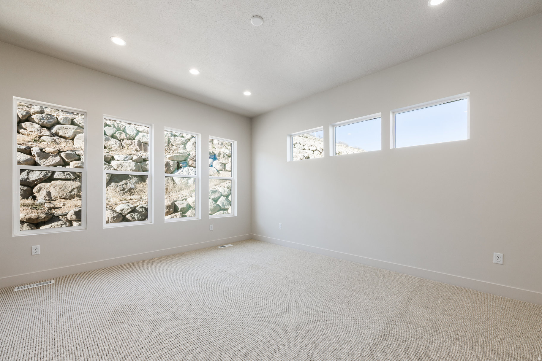 DEER SPRINGS - Residential