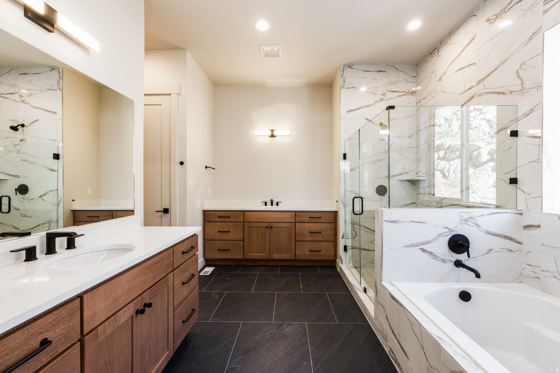 DEER SPRINGS - Residential