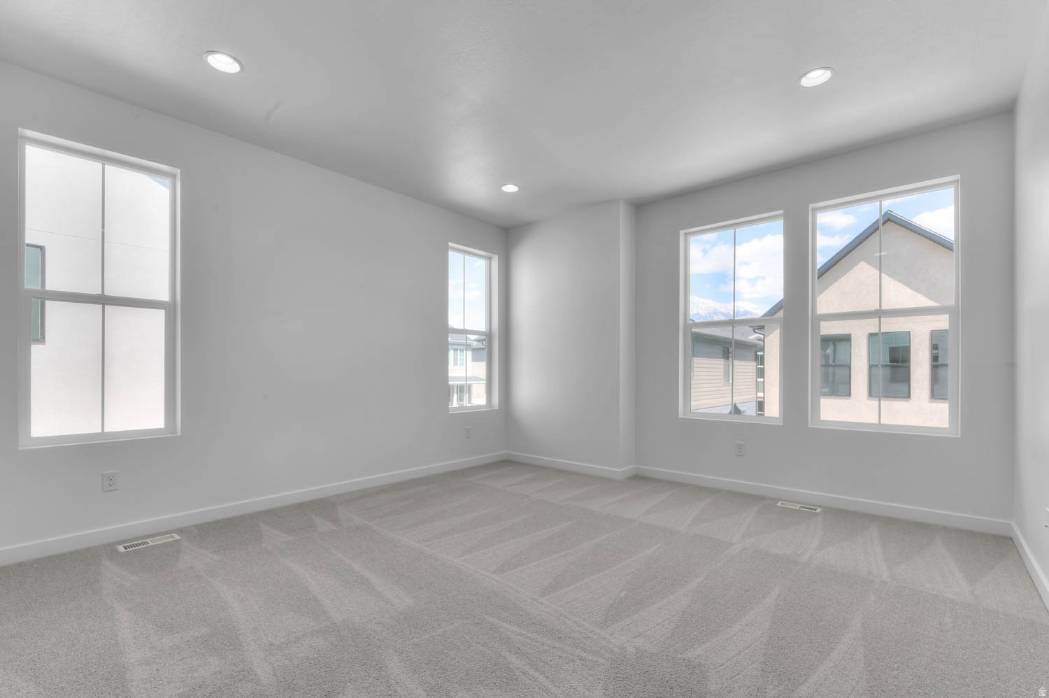 BROADVIEW SHORES COTTAGES 805 - Residential