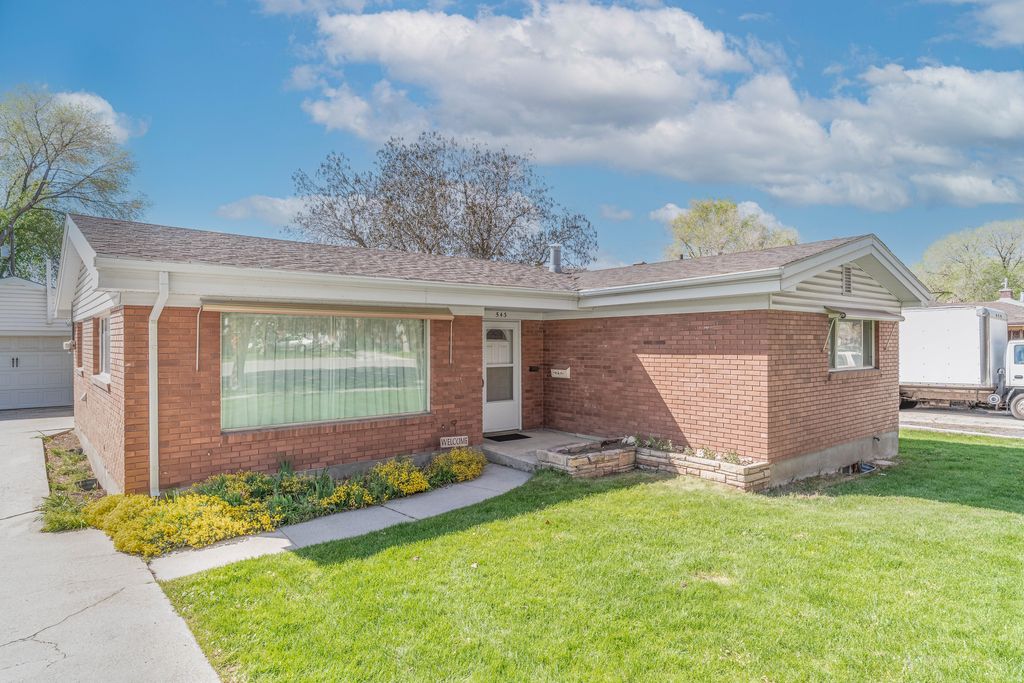 Photo of 543 N 100 W, Brigham City, UT 84302 (MLS # 2152991)