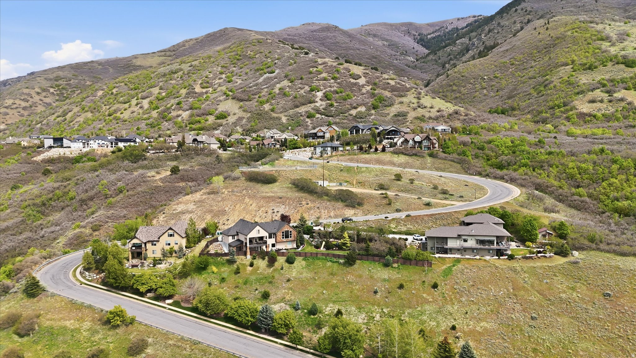 LAYTON RIDGES SUB - Residential
