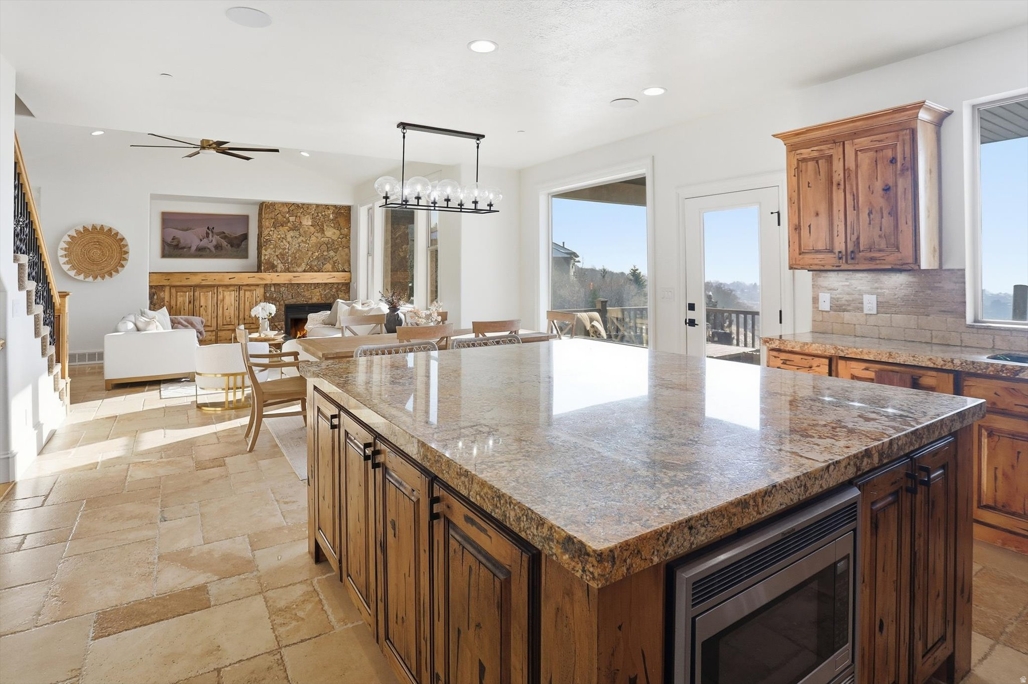 LAYTON RIDGES SUB - Residential