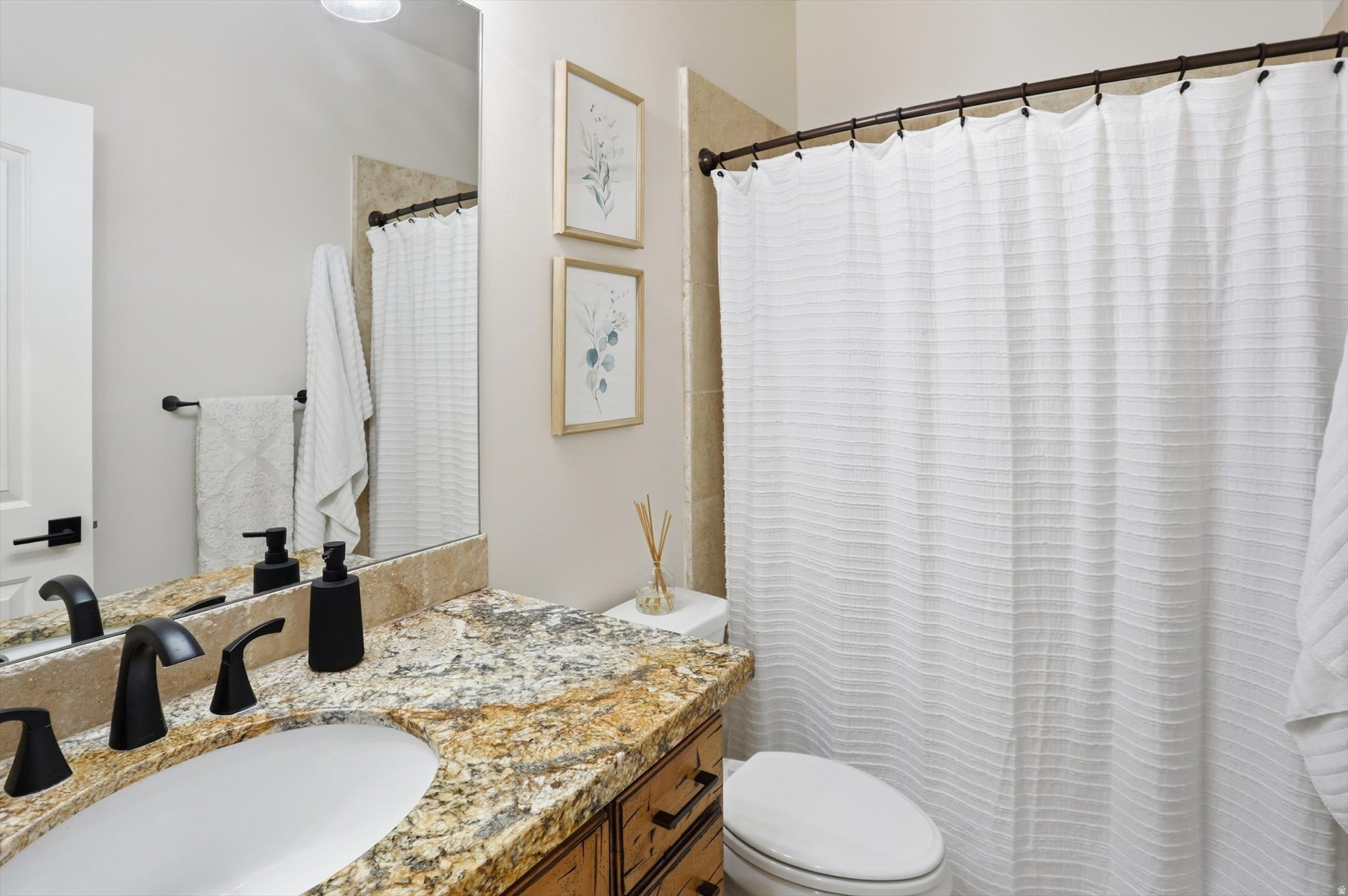 LAYTON RIDGES SUB - Residential