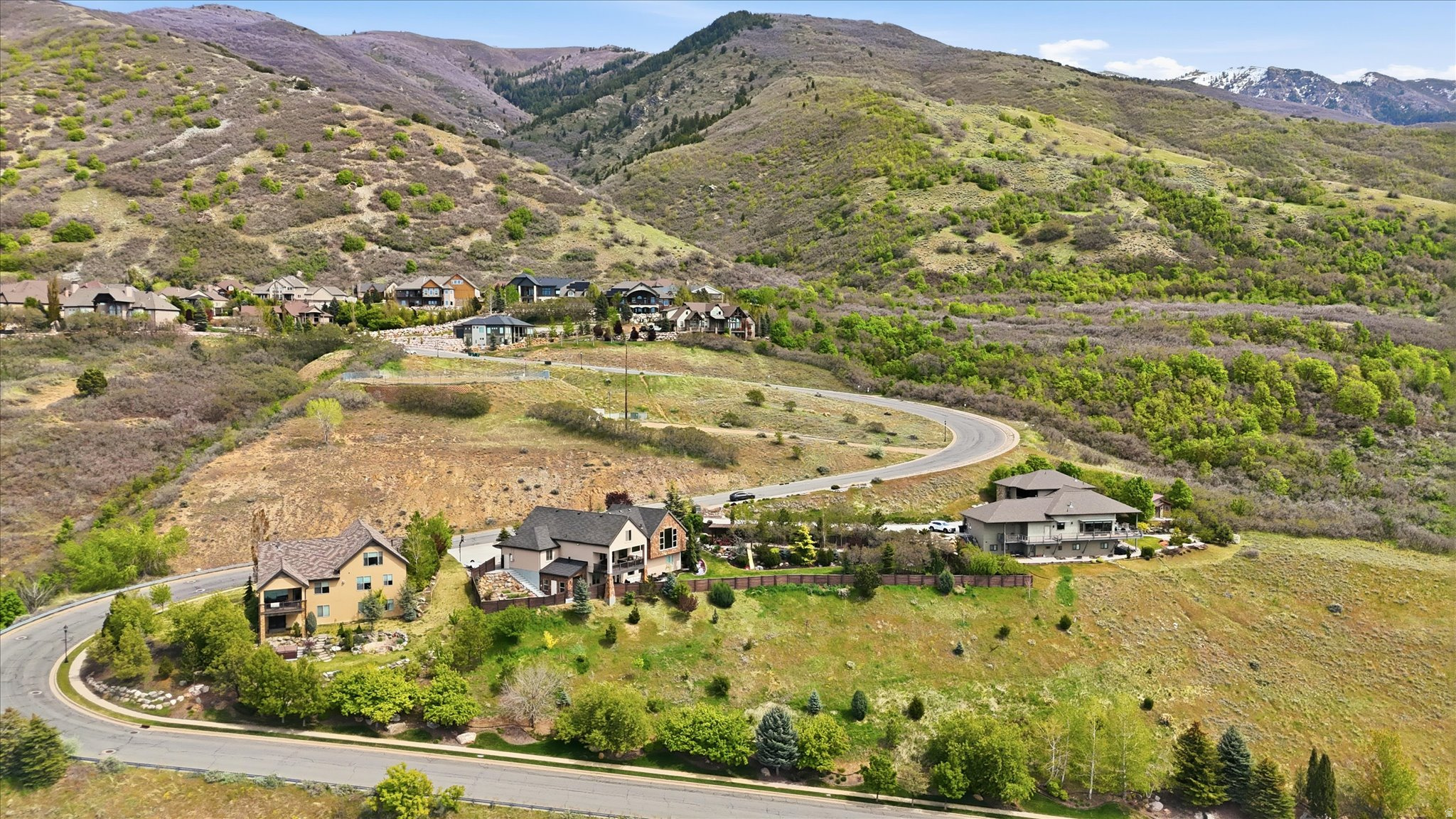 LAYTON RIDGES SUB - Residential