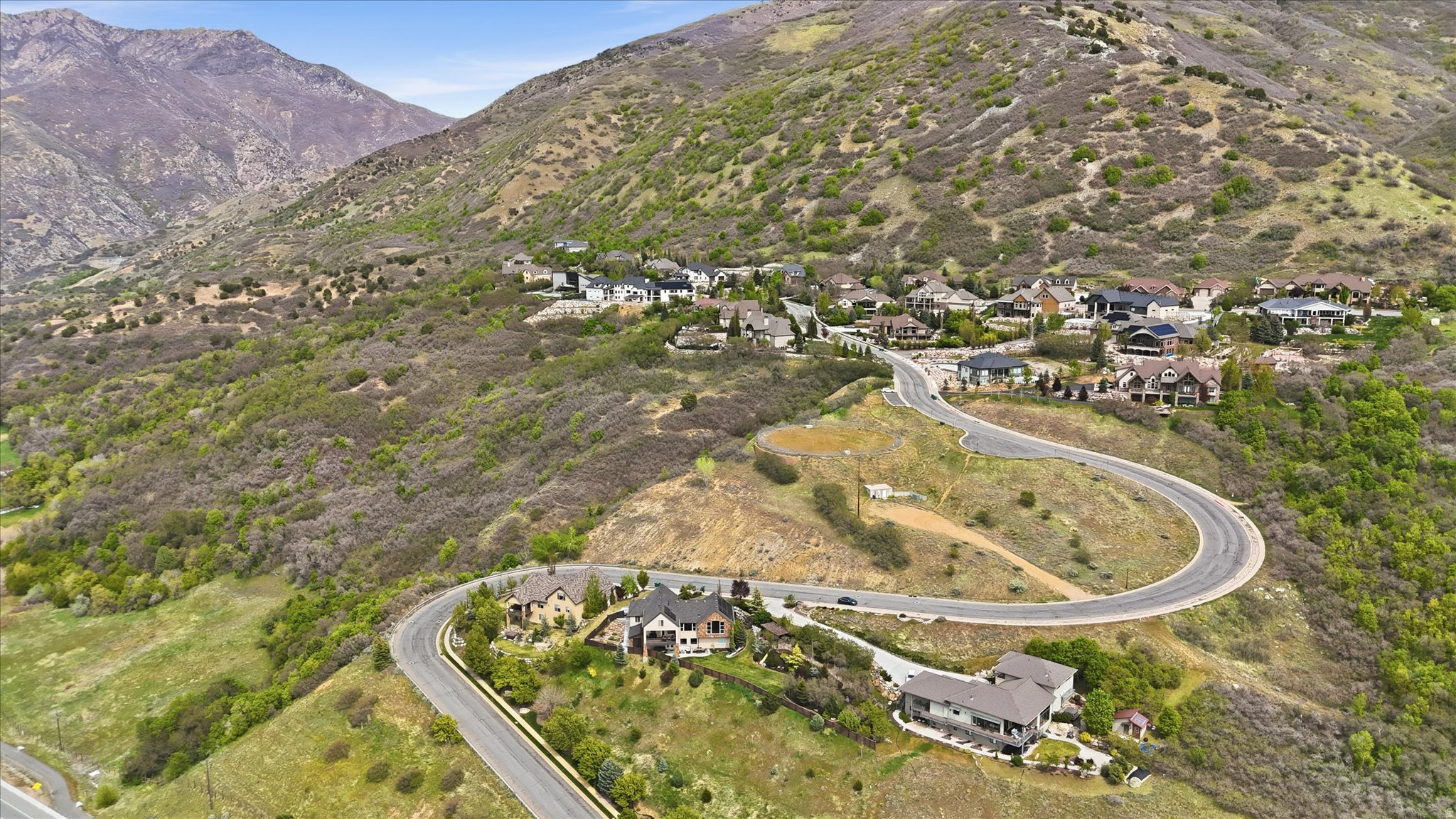 LAYTON RIDGES SUB - Residential