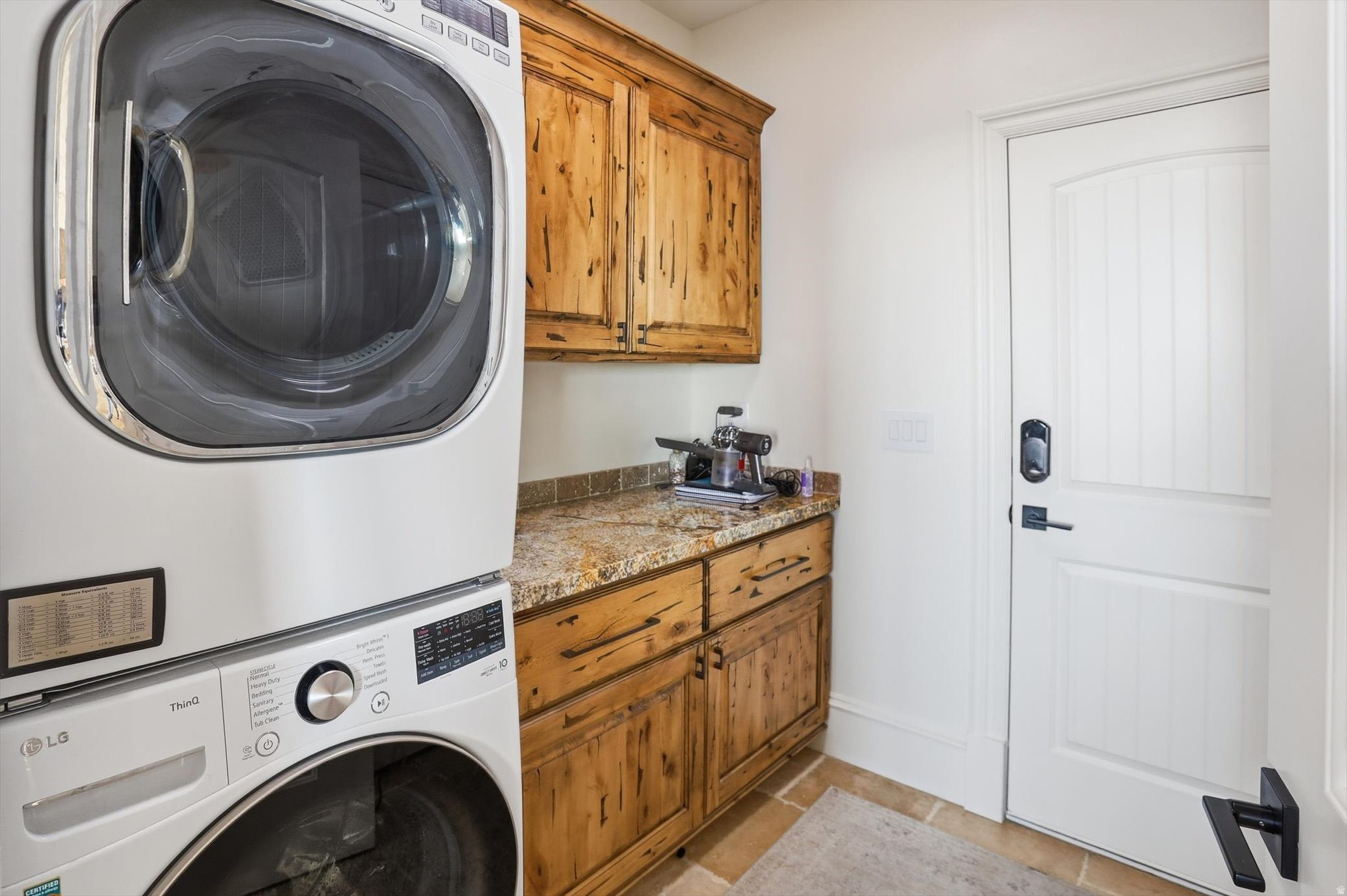 LAYTON RIDGES SUB - Residential