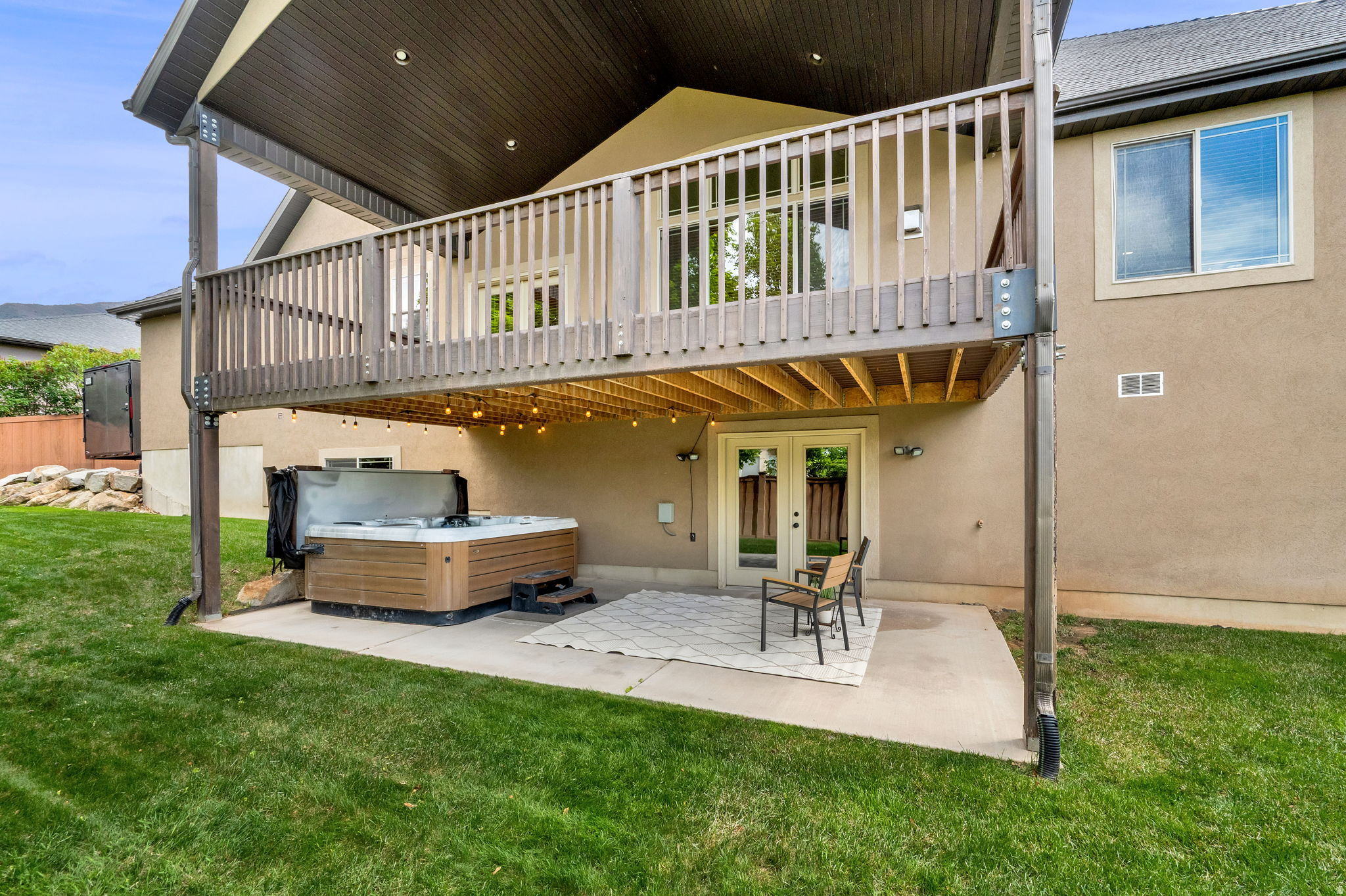 MOUNT LOAFER VIEW - Residential