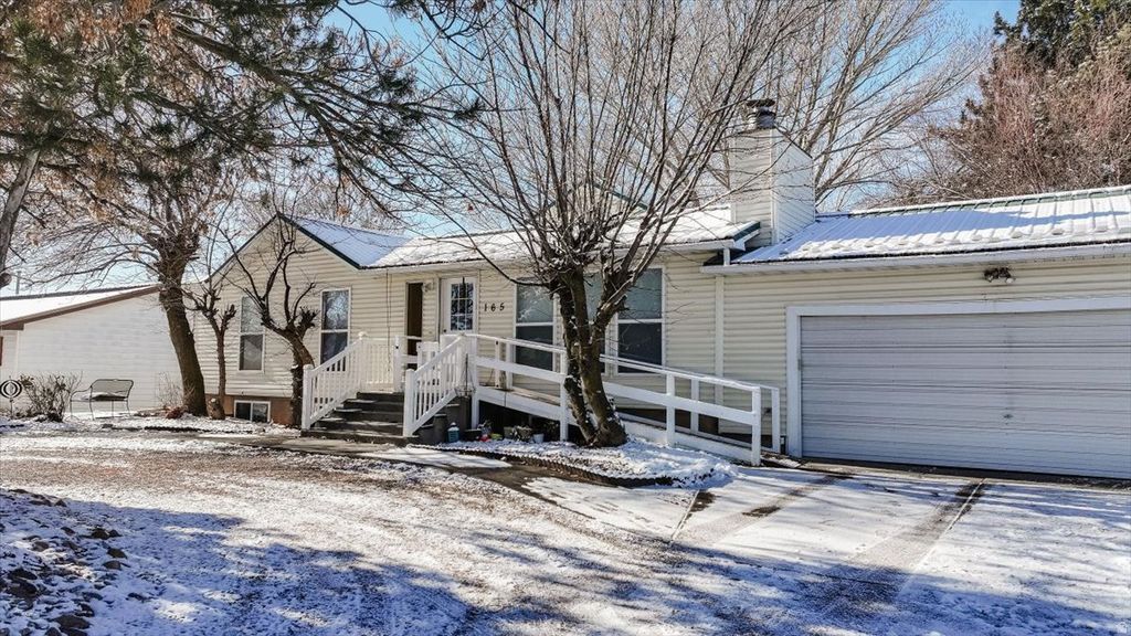 Photo of 165 N 8 W, Preston, ID 83263 (MLS # 2130396)