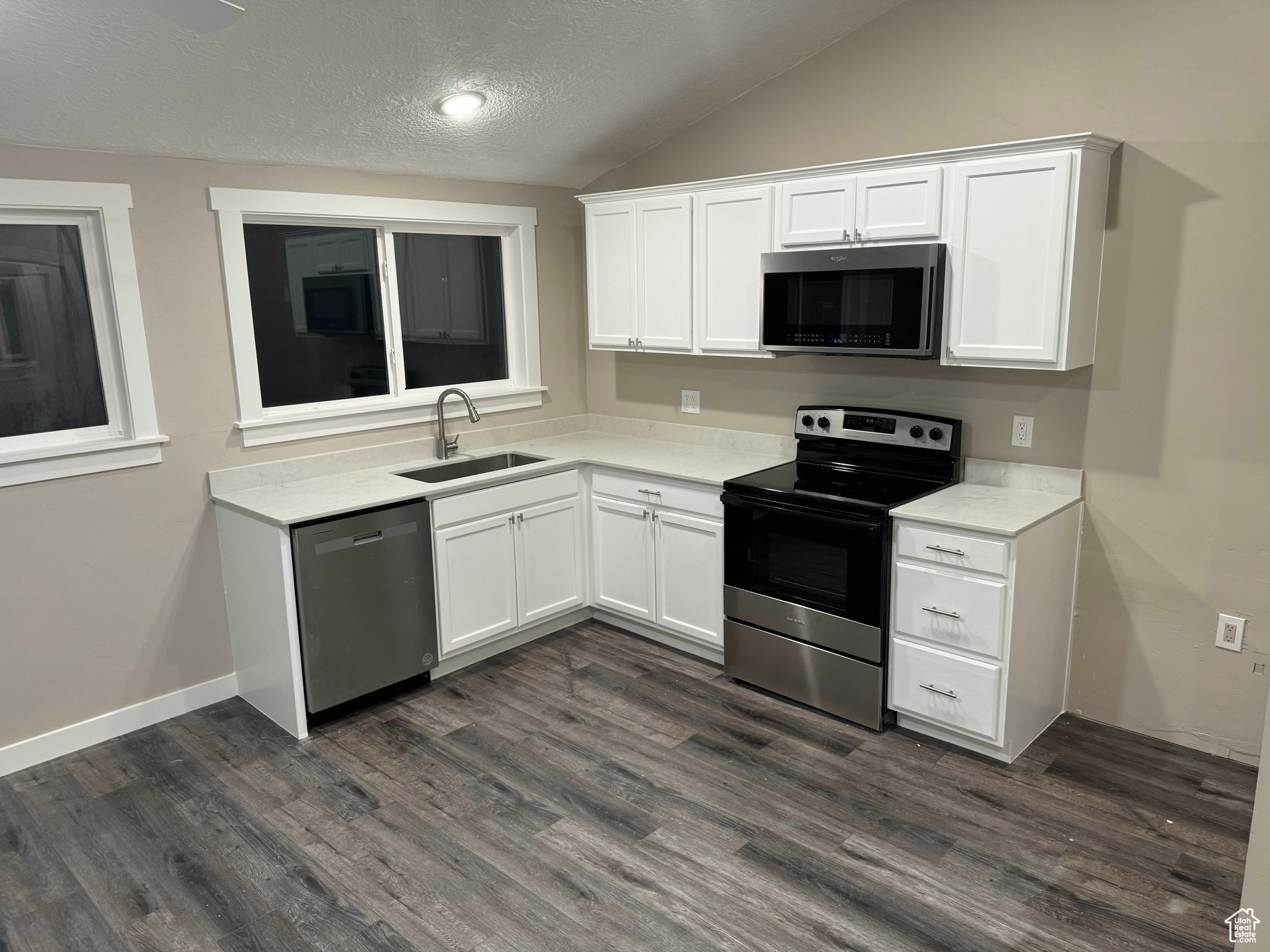 555 S 600, Tremonton, Utah image 32