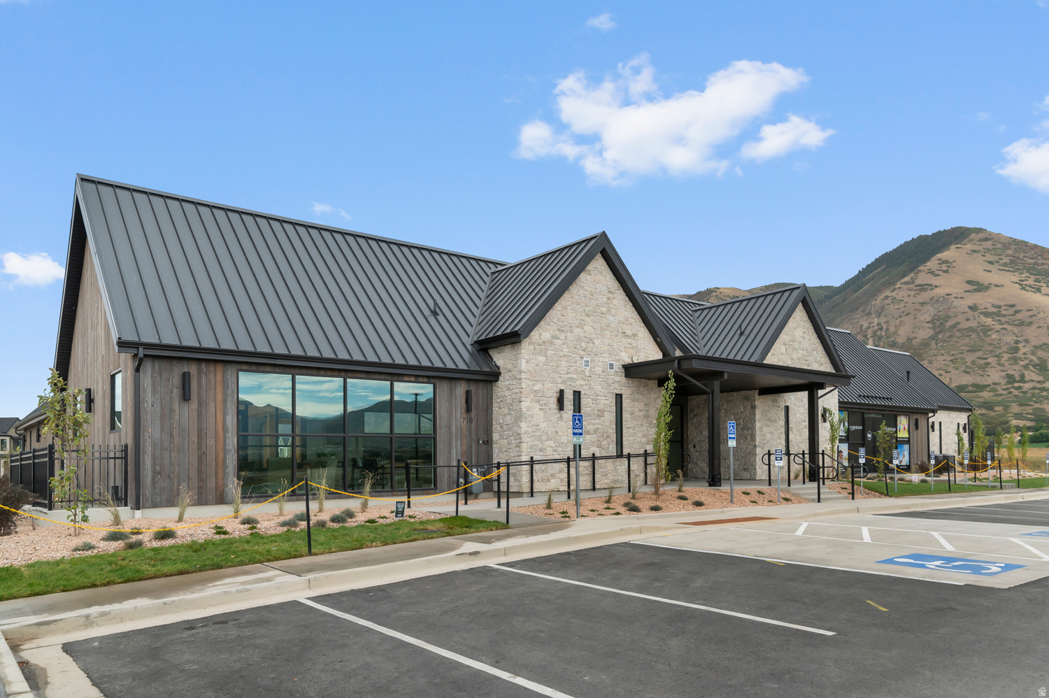 VIRIDIAN - Residential