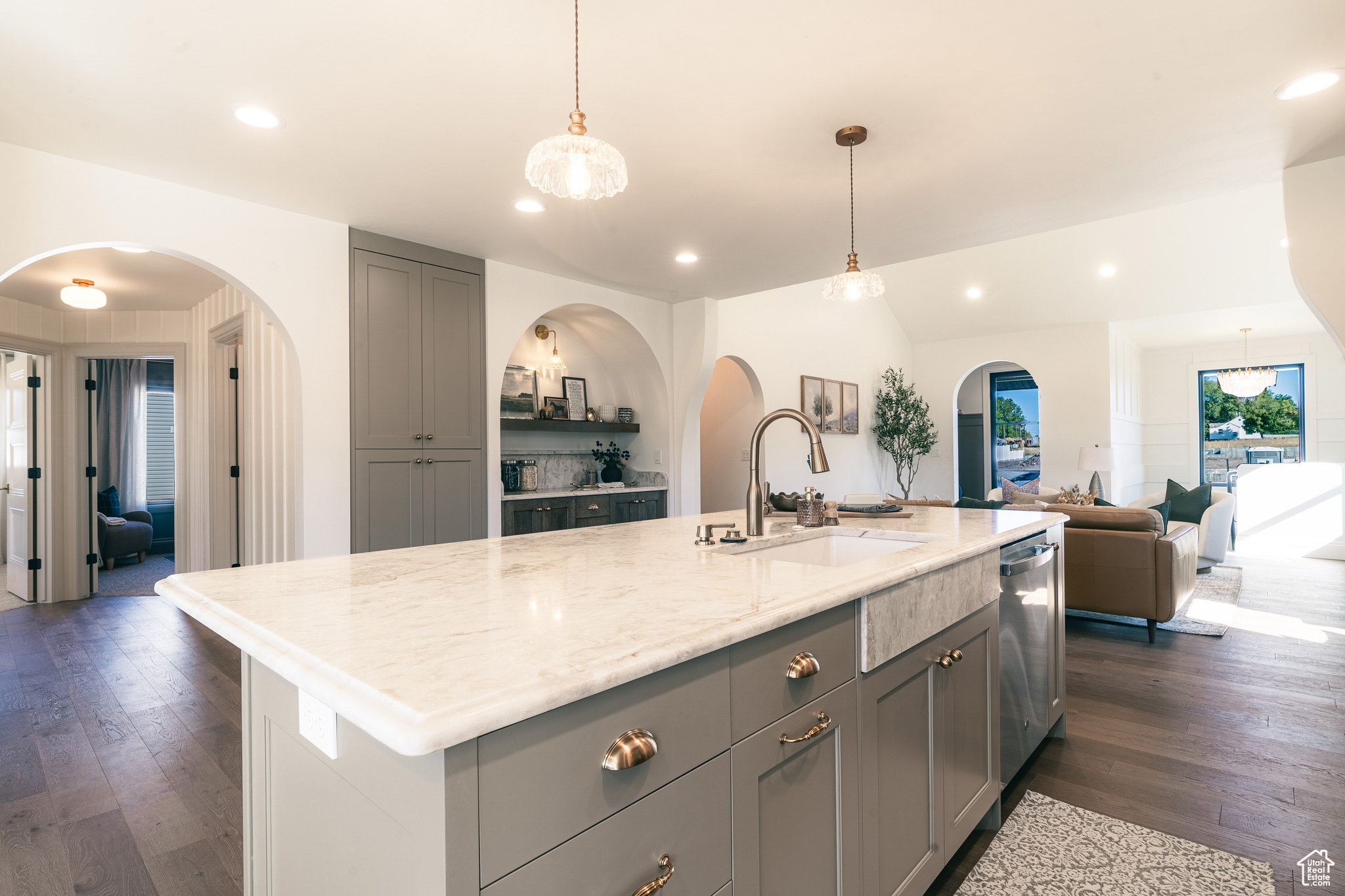 CITY CREEK - Residential