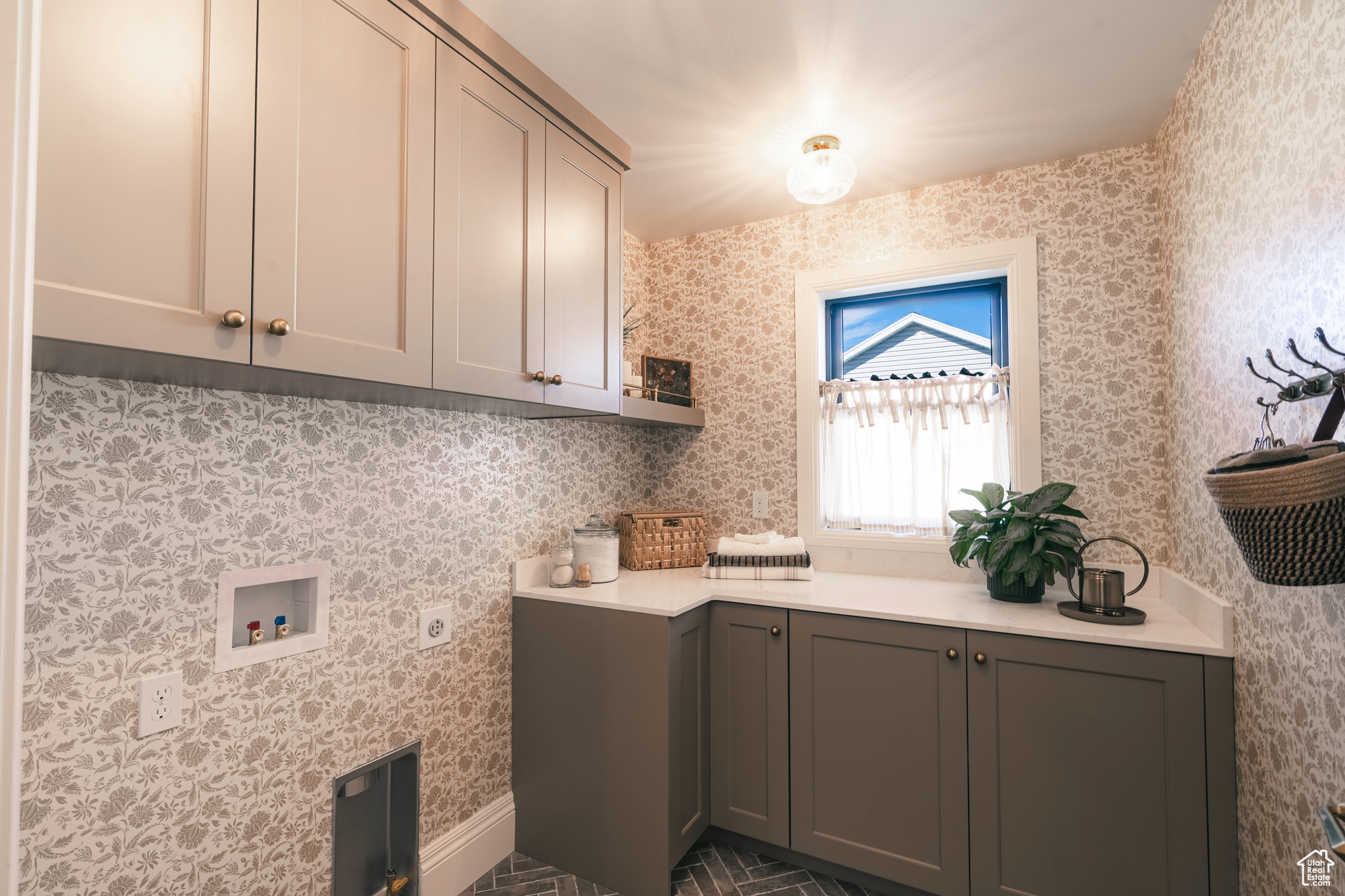 CITY CREEK - Residential