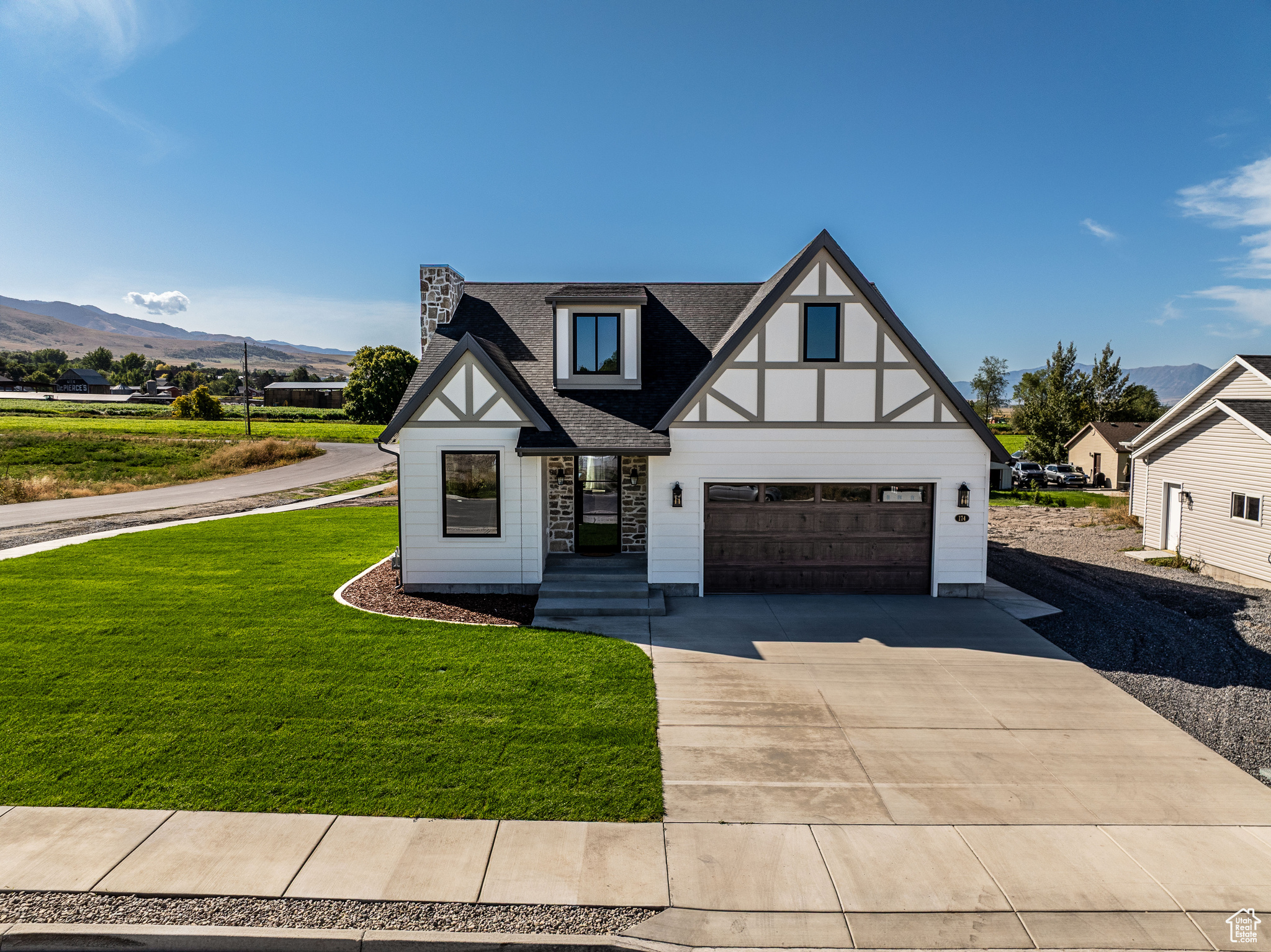 CITY CREEK - Residential