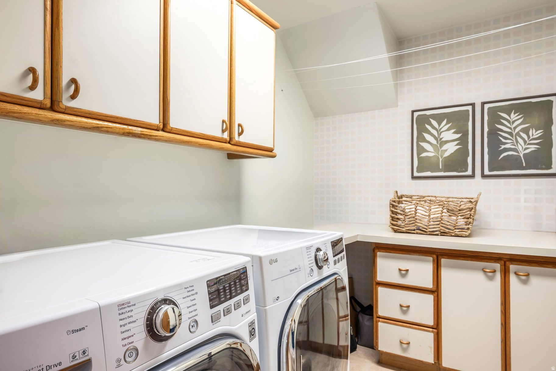 COVE MT OLYMPUS - Residential