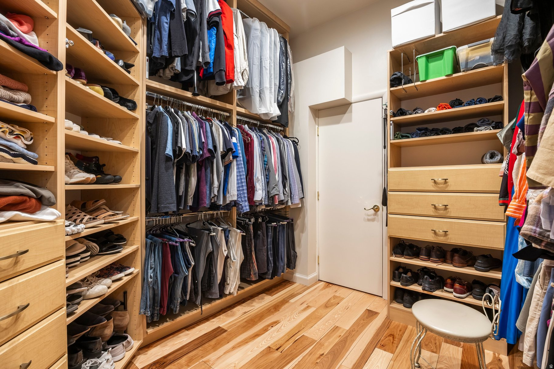 COVE MT OLYMPUS - Residential