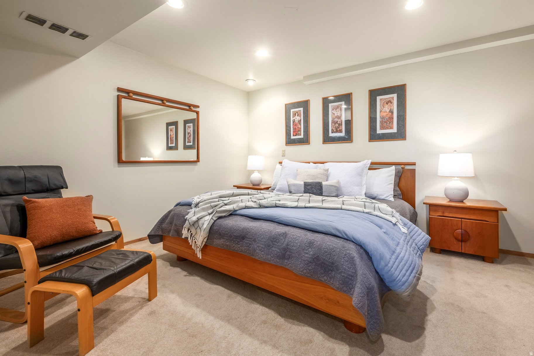 COVE MT OLYMPUS - Residential