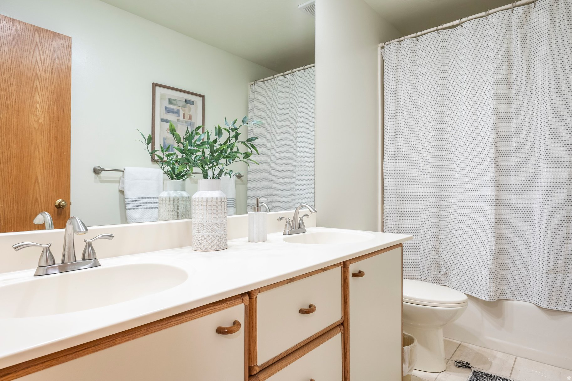 COVE MT OLYMPUS - Residential